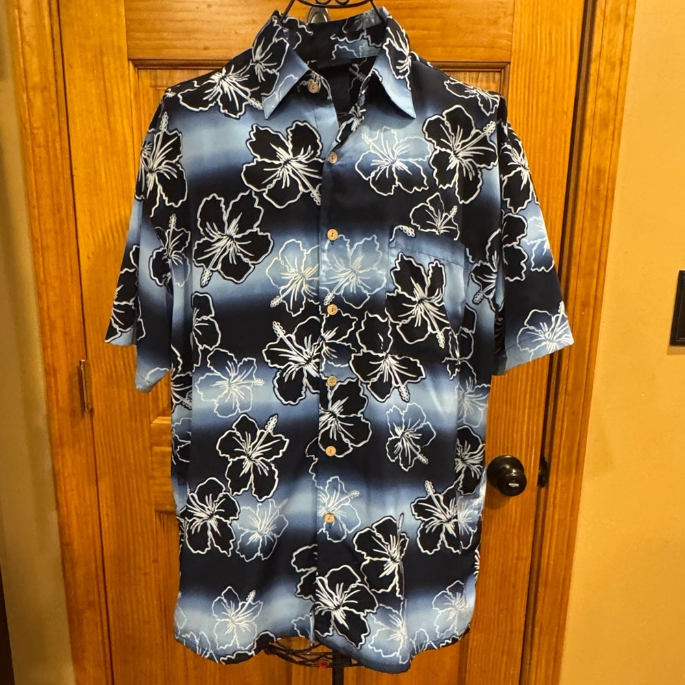 Extreme Gear Hawaiian SS Shirt Men's Large Blue Button Up Hibiscus Floral Pocket